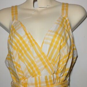 NWT Motherhood Maternity Lemon Yellow Plaid Top Size Medium